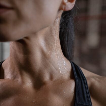 woman-sweat